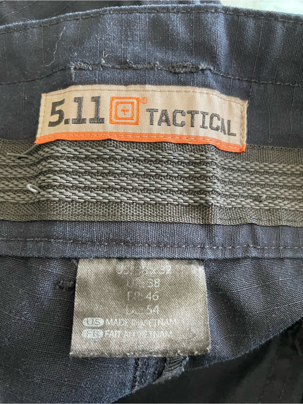 5.11 Tactical Dark Navy Utility Cargo Pants 38x32 - Picture 3 of 3